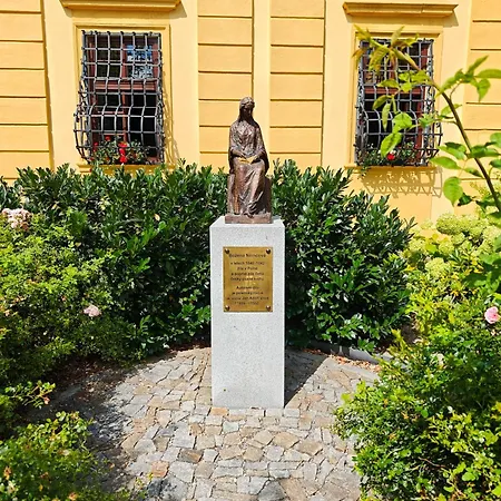 U Pekla Villa